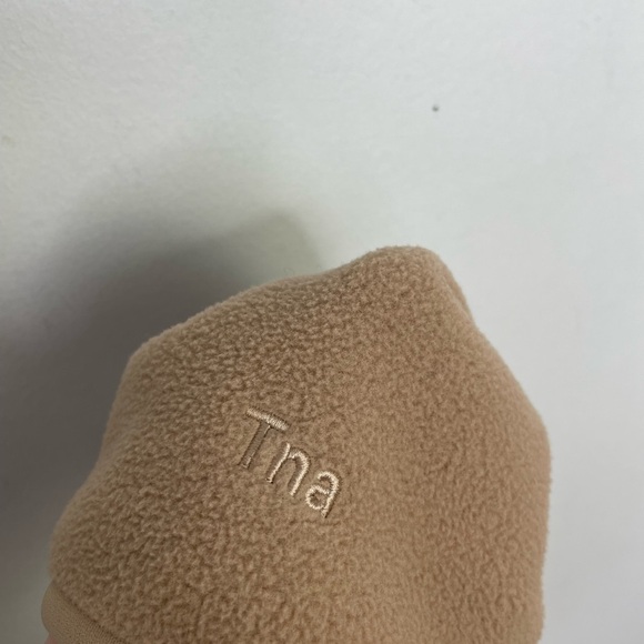 ARITZIA Tna cropped polar hoodie in chasm - Picture 9 of 9